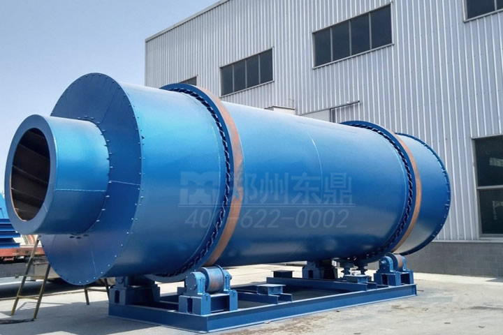 沙子烘干機(jī)主要用于干粉砂漿行業(yè)所用的黃砂、河沙及鑄造行業(yè)用于各種規(guī)格型砂的脫水烘干。